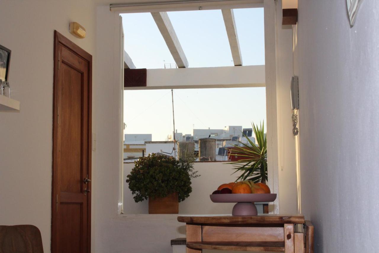 Fonduq Estudios Tarifa Buitenkant foto